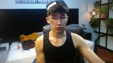 Snapshot of jeremy_job chatting on February 2026 11:33:01 AM Jeremy online show from February 2026 11:33:01 AM