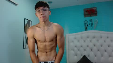 Snapshot of jeremy_job chatting on April 2026 11:37:01 AM Jeremy online show from April 2026 11:37:01 AM