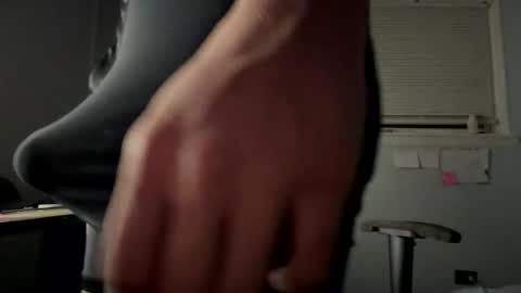 jerimiahslhong online show from November 2025 01:38:02 AM