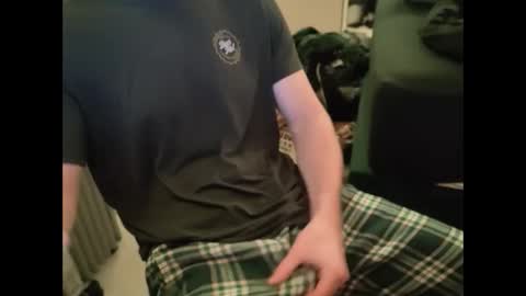 Snapshot of jerkmejake chatting on December 2024 02:17:02 PM jerkmejake online show from December 2024 02:17:02 PM