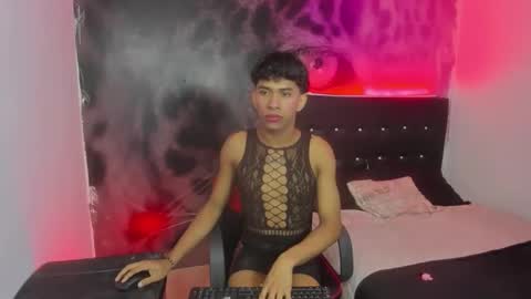 Snapshot of jero_tease_s7s chatting on February 2026 06:57:02 PM Jeronimo online show from February 2026 06:57:02 PM