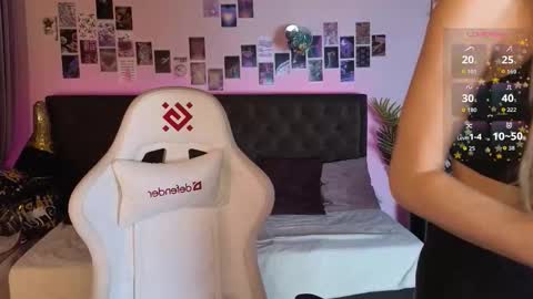 jesica_moon_peachy online show from January 2026 01:22:01 AM