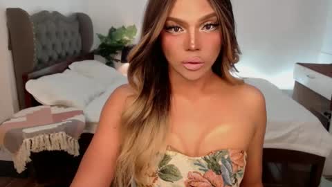 Snapshot of jesie_hot69 chatting on January 2025 06:27:02 AM jesie_hot69 online show from January 2025 06:27:02 AM