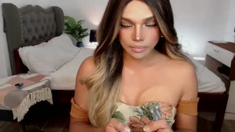 Snapshot of jesie_hot69 chatting on January 2025 06:54:01 AM jesie_hot69 online show from January 2025 06:54:01 AM