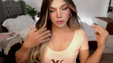 Snapshot of jesie_hot69 chatting on January 2025 11:23:02 AM jesie_hot69 online show from January 2025 11:23:02 AM