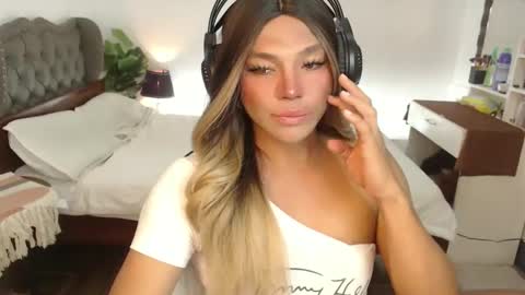 Snapshot of jesie_hot69 chatting on February 2025 04:26:01 PM jesie_hot69 online show from February 2025 04:26:01 PM