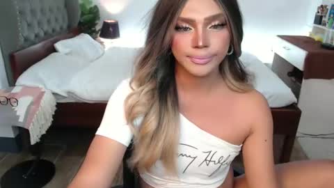 Snapshot of jesie_hot69 chatting on March 2025 07:48:01 PM jesie_hot69 online show from March 2025 07:48:01 PM