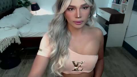 Snapshot of jesie_hot69 chatting on November 2025 12:27:01 PM jesie_hot69 online show from November 2025 12:27:01 PM