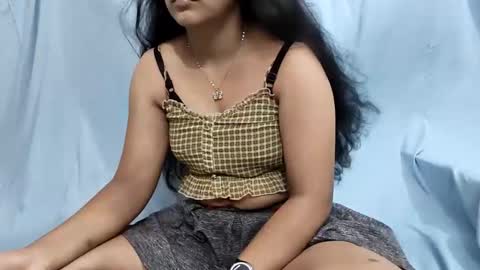 Jesmin online show from May 2026 06:46:01 PM