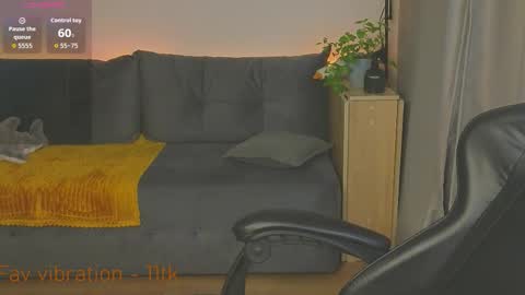  JessieVibes online show from September 2025 05:47:02 PM