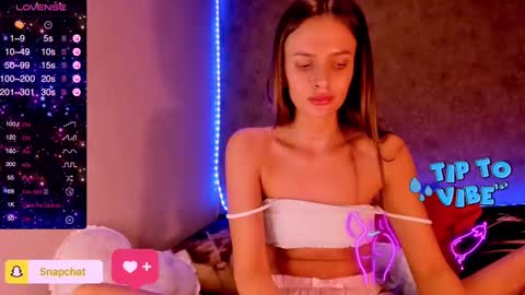 Jess online show from February 2025 09:59:01 PM