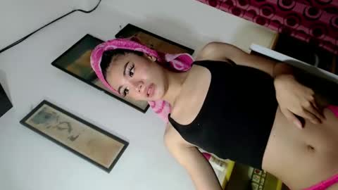 Snapshot of jessalicious1 chatting on February 2025 07:48:01 AM jessalicious1 online show from February 2025 07:48:01 AM