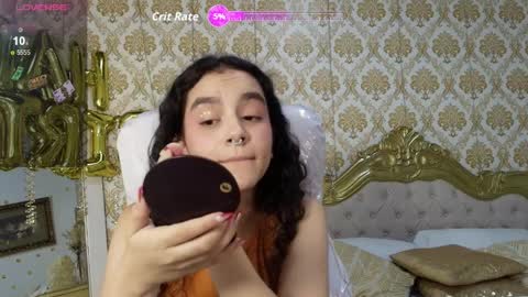 Jess online show from April 2026 07:08:01 PM