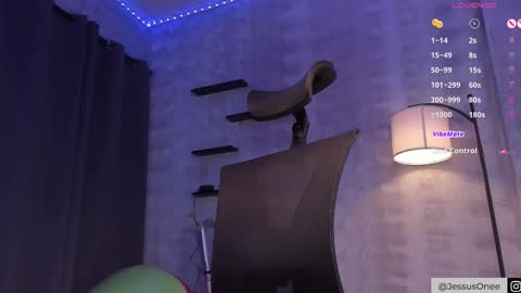 Jesus  IG JessusOne online show from November 2025 05:02:01 PM