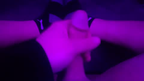 jesseboyy online show from March 2025 05:20:01 AM