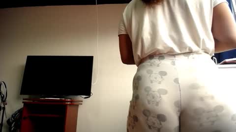 Yessik Rodriguez online show from February 2026 06:26:01 PM