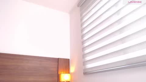 I AM JESSI online show from December 2024 05:11:01 PM