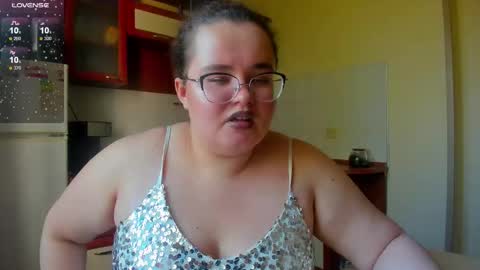 Natalia online show from September 2025 09:34:01 AM