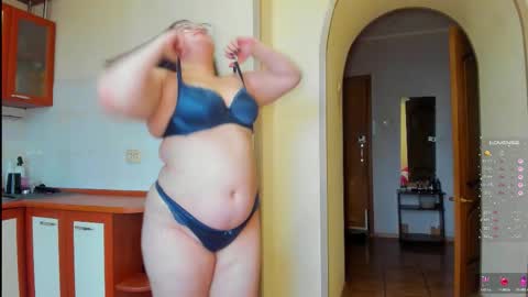 Natalia online show from December 2025 08:23:01 AM