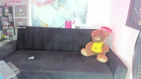 JESSICA online show from November 2025 03:00:01 PM