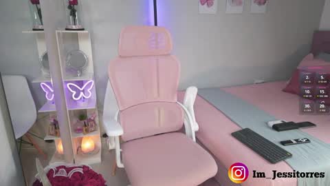 Jessica online show from April 2026 04:33:02 PM