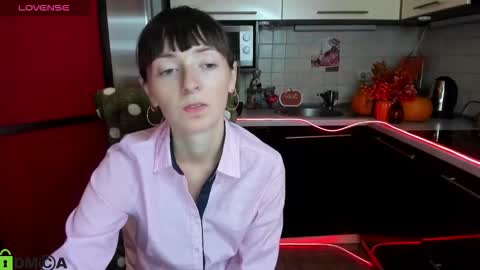 jessicaforris online show from November 2025 07:52:02 AM