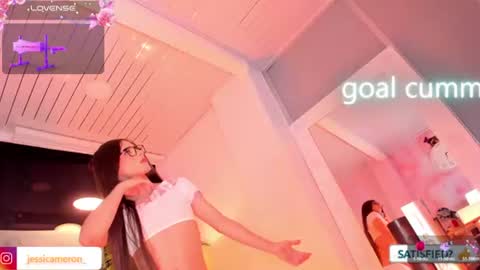 JESSI AND NAOMI online show from June 2026 09:14:01 AM