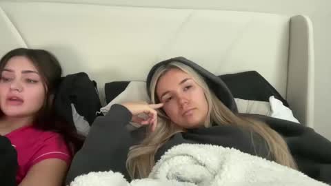 Snapshot of jessicaparkerrr chatting on October 2025 03:35:02 PM Jessica Parker online show from October 2025 03:35:02 PM