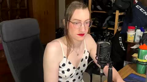 Jessica Starla online show from April 2026 10:16:01 PM
