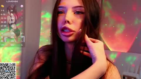 Snapshot of jessie_johns chatting on February 2026 03:07:01 PM jessie_johns online show from February 2026 03:07:01 PM