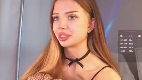 Snapshot of jessie_johns chatting on April 2026 04:44:01 PM jessie_johns online show from April 2026 04:44:01 PM