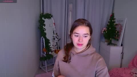 Jessi online show from December 2025 01:38:02 PM