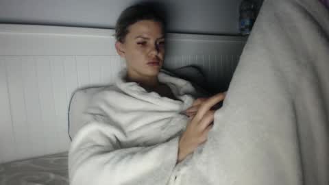 jessieryan online show from February 2026 04:29:01 AM