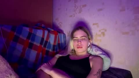 Snapshot of jessika_evans chatting on December 2025 08:04:02 PM jessika_evans online show from December 2025 08:04:02 PM