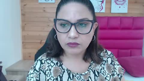 paola online show from December 2024 02:55:01 PM