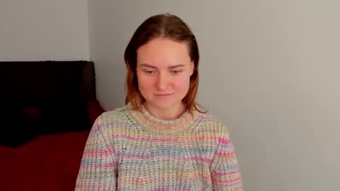 Snapshot of jessy_lil chatting on November 2025 11:53:01 AM Polina online show from November 2025 11:53:01 AM