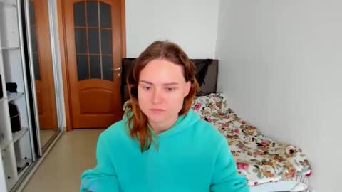 Polina online show from November 2025 11:09:02 AM