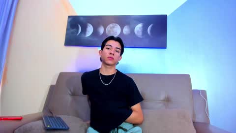 Snapshot of jessy_mateus chatting on December 2024 11:51:02 AM Jessy Mateus online show from December 2024 11:51:02 AM