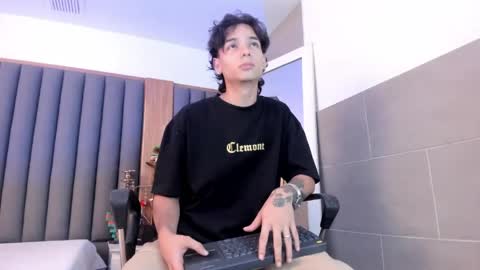 JESSY WITHE NEW ACCOUNT online show from May 2026 07:55:02 PM