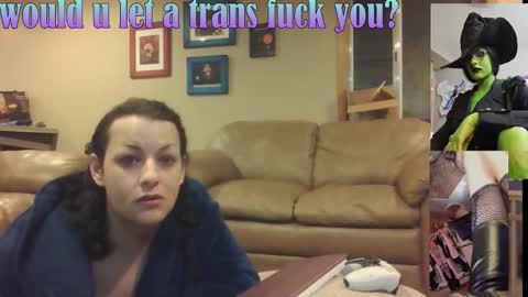 Snapshot of jessyboi0504 chatting on February 2026 11:28:02 AM seductress Cyber Succubus online show from February 2026 11:28:02 AM