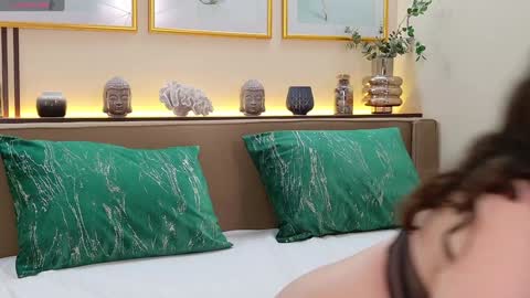 Francesca online show from December 2024 07:33:02 AM