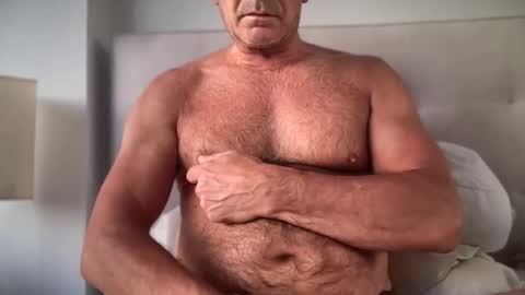 Snapshot of jesuiscoquinoui chatting on November 2025 07:44:01 AM Jesuiscoquin online show from November 2025 07:44:01 AM