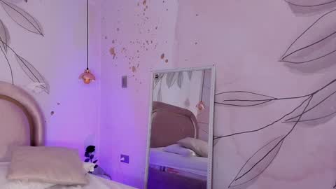 Jessica online show from January 2025 09:13:02 AM