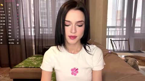 Lea online show from December 2025 07:05:01 AM