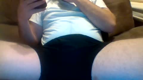 Snapshot of jetthedog14 chatting on November 2025 02:32:02 AM jetthedog14 online show from November 2025 02:32:02 AM