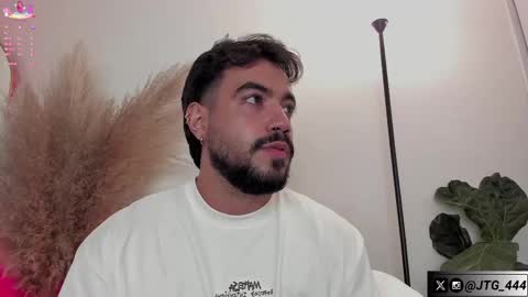 Jeycob online show from October 2025 03:59:02 AM