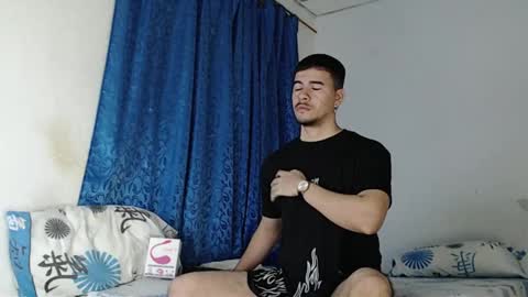 Juan David online show from January 2025 11:03:01 AM