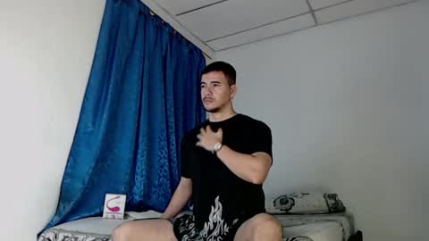 Juan David online show from March 2025 10:52:01 AM