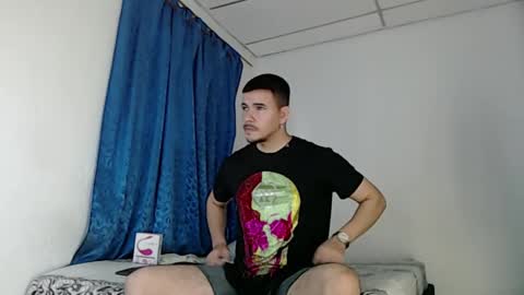 Juan David online show from March 2025 10:24:01 PM