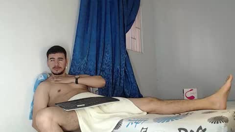 Juan David online show from October 2025 12:25:01 PM